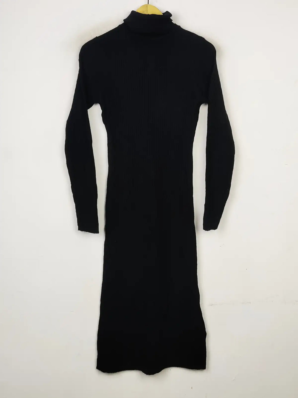 Buy online pre-used pre-loved 100% authentic & Original branded Brave Soul (BD-555) available in Pakistan. Top international brands avilable.