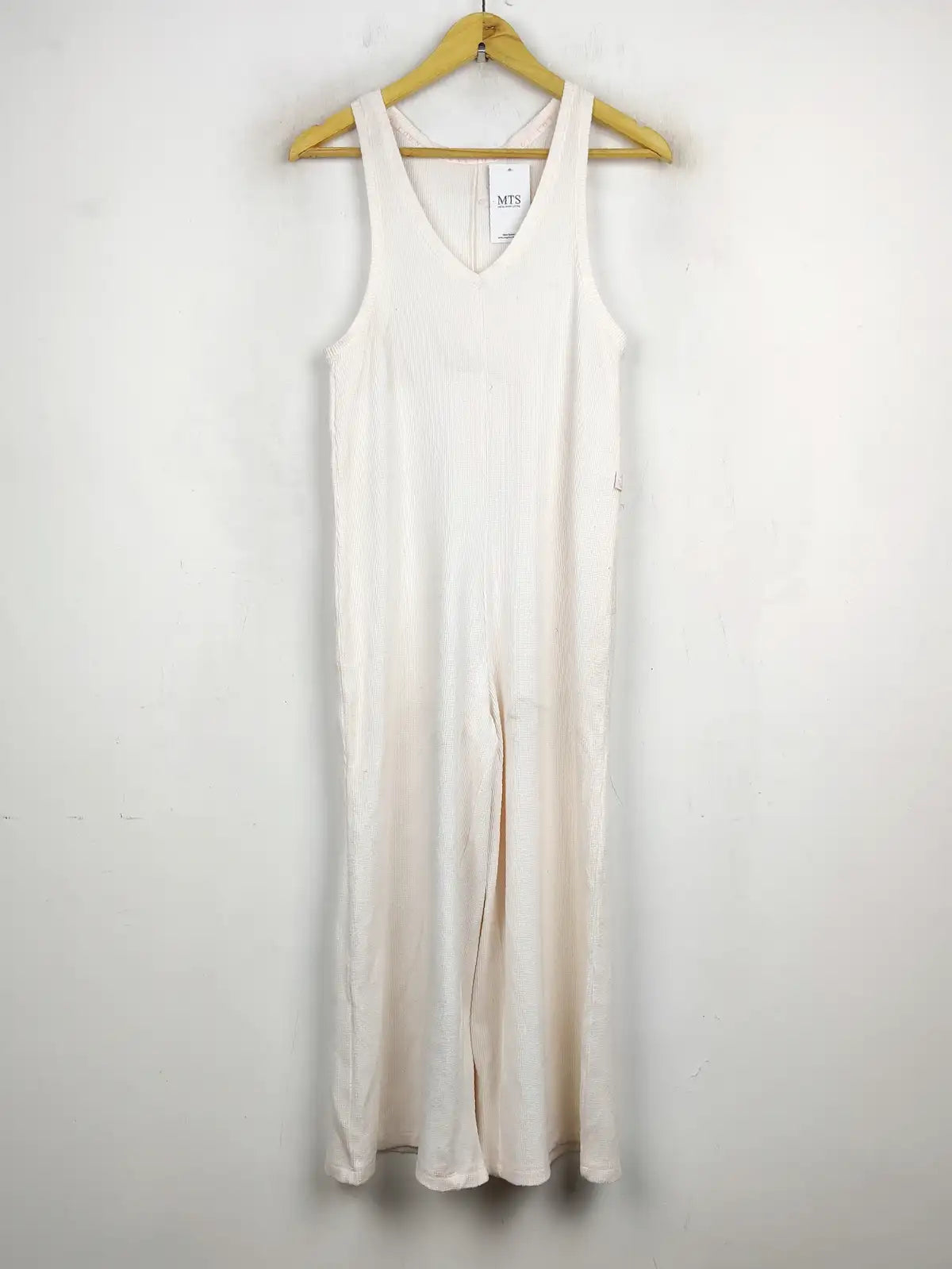 Buy online pre-used pre-loved 100% authentic & Original branded Primark (BD-57) available in Pakistan. Top international brands avilable.