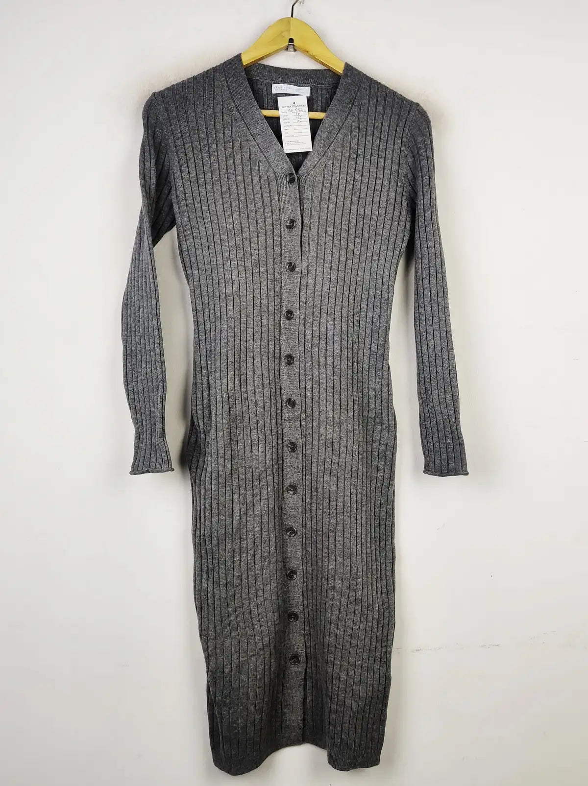 Buy online pre-used pre-loved 100% authentic & Original branded Primark (BD-586) available in Pakistan. Top international brands avilable.