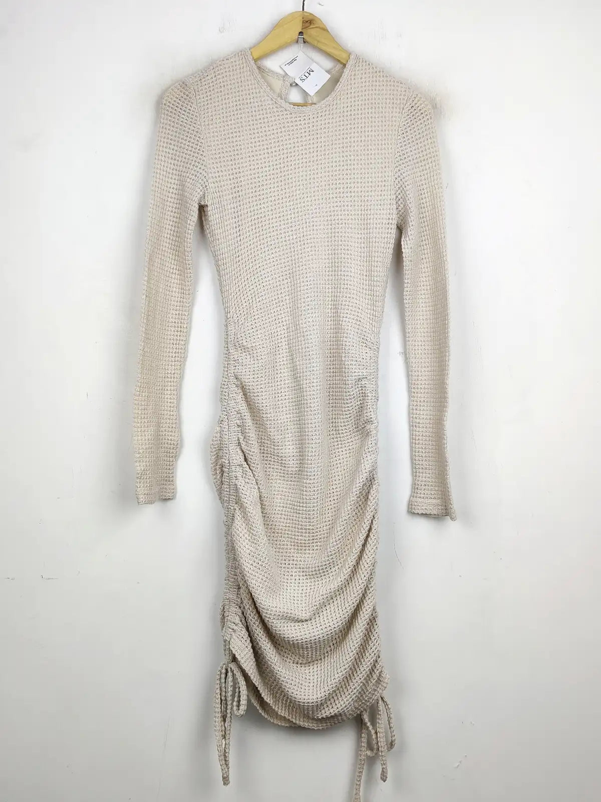 Buy online pre-used pre-loved 100% authentic & Original branded Shein (BD-65) available in Pakistan. Top international brands avilable.