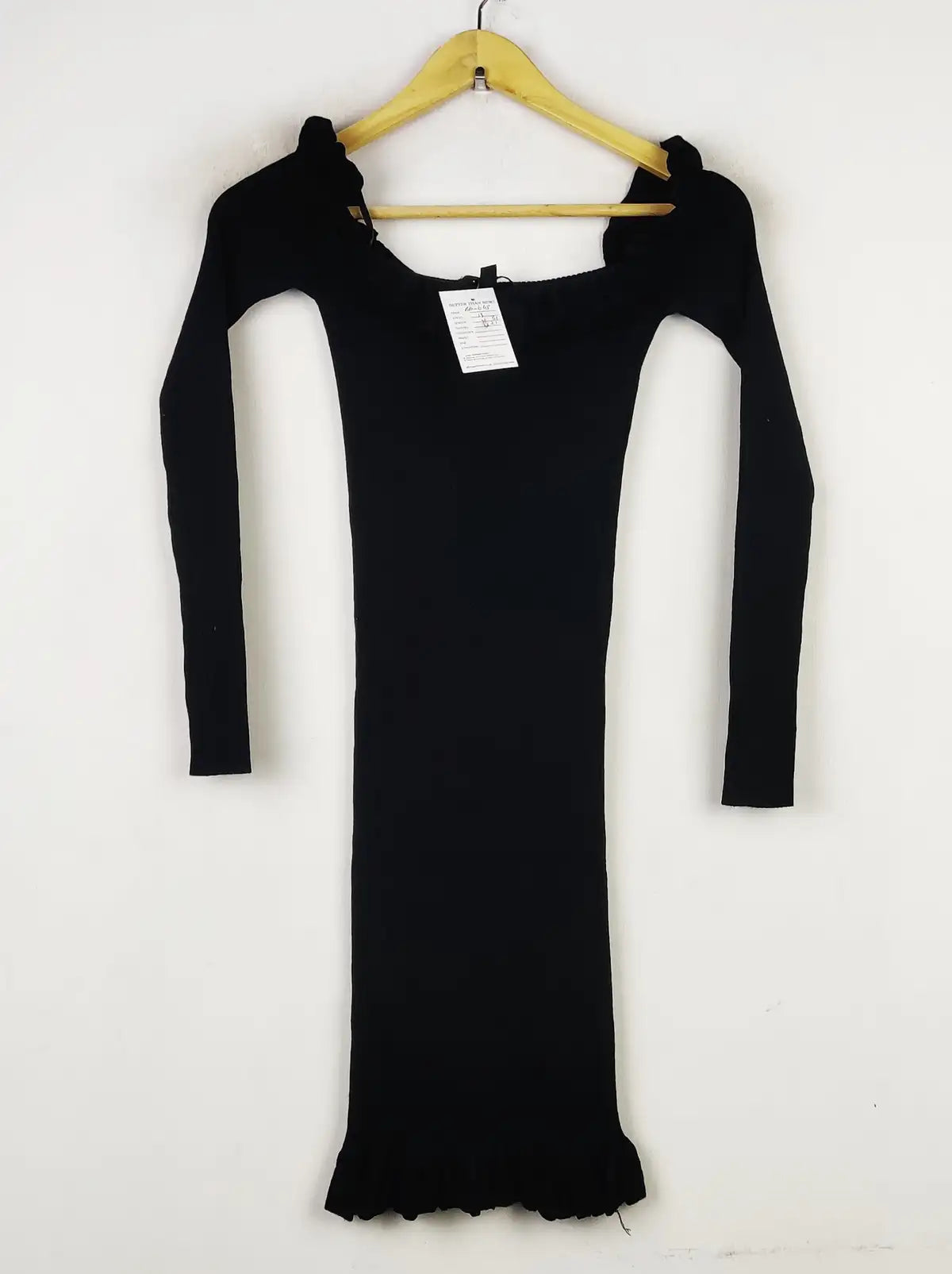 Buy online pre-used pre-loved 100% authentic & Original branded Missguided (BD-663) available in Pakistan. Top international brands avilable.