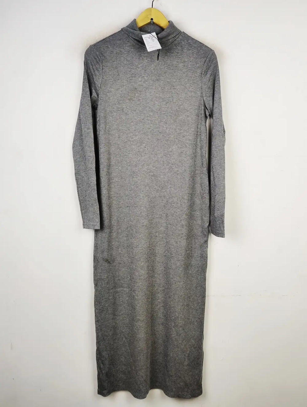 Buy online pre-used pre-loved 100% authentic & Original branded Primark (BD-664) available in Pakistan. Top international brands avilable.