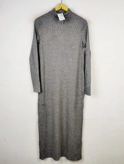 Buy online pre-used pre-loved 100% authentic & Original branded Primark (BD-664) available in Pakistan. Top international brands avilable.