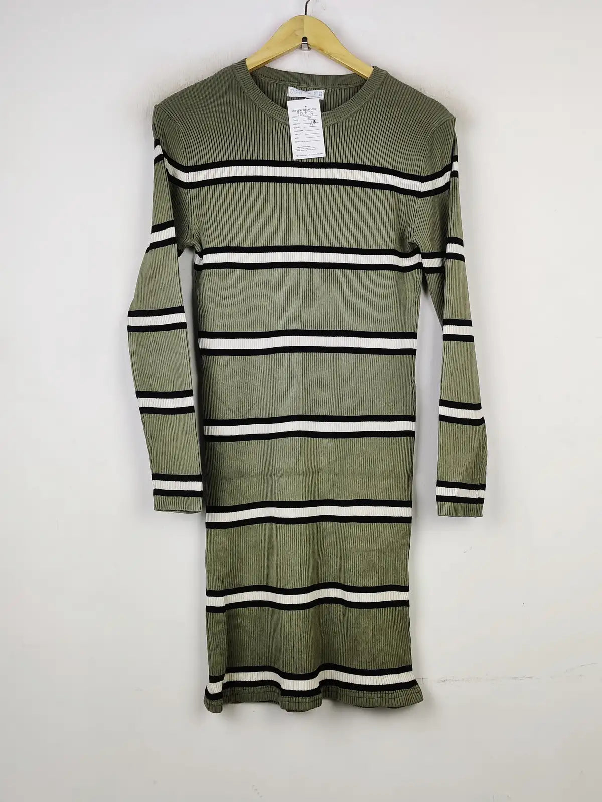 Buy online pre-used pre-loved 100% authentic & Original branded Primark (BD-679) available in Pakistan. Top international brands avilable.