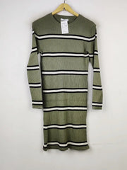 Buy online pre-used pre-loved 100% authentic & Original branded Primark (BD-679) available in Pakistan. Top international brands avilable.