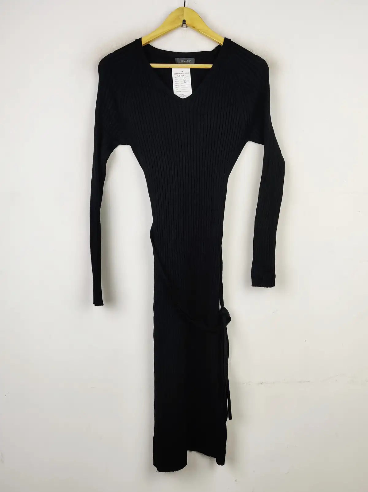 Buy online pre-used pre-loved 100% authentic & Original branded Primark (BD-686) available in Pakistan. Top international brands avilable.
