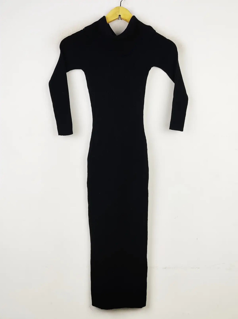 Buy online pre-used pre-loved 100% authentic & Original branded New Look (BD-703) available in Pakistan. Top international brands avilable.