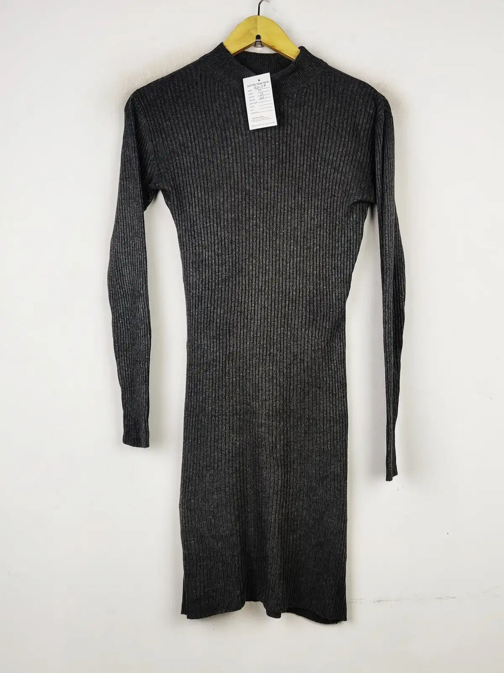 Buy online pre-used pre-loved 100% authentic & Original branded Atmosphere (BD-716) available in Pakistan. Top international brands avilable.