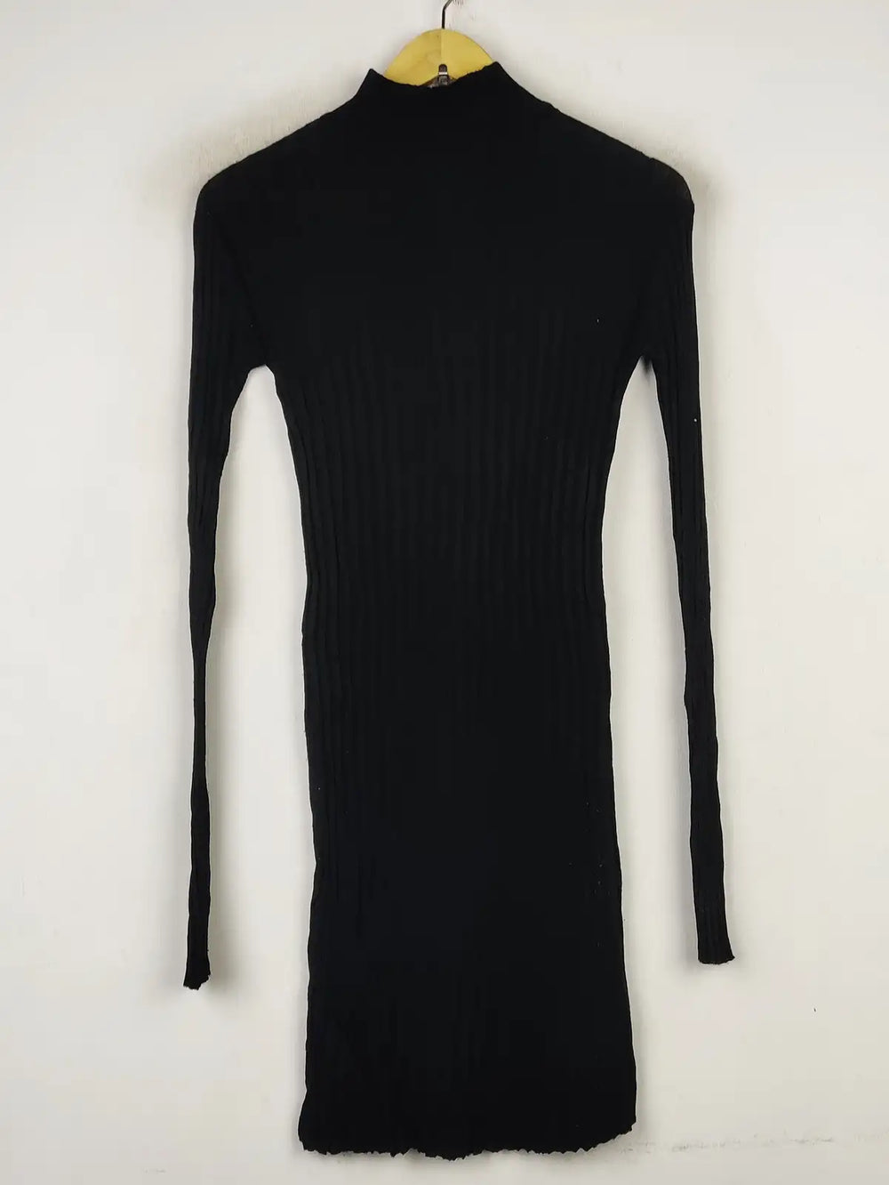 Buy online pre-used pre-loved 100% authentic & Original branded Nastygal (BD-725) available in Pakistan. Top international brands avilable.