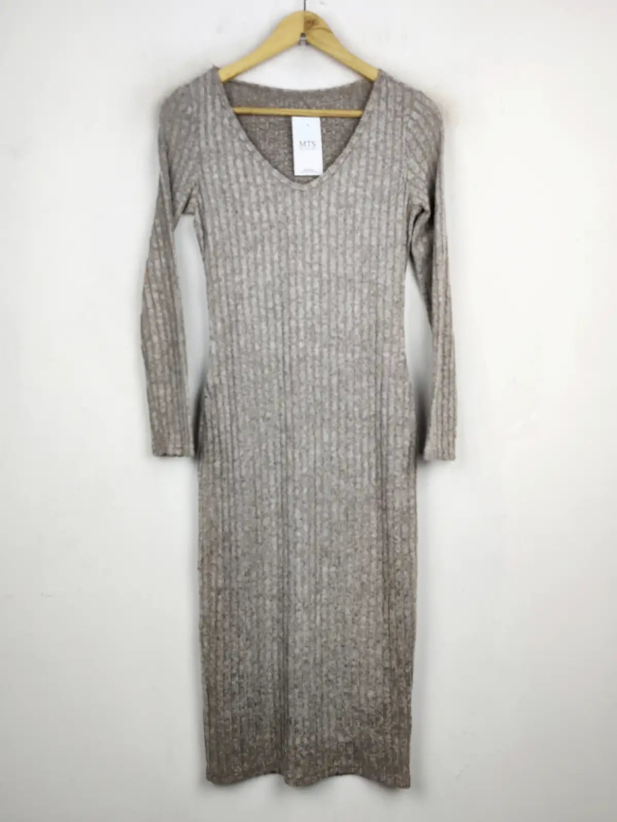 Buy online pre-used pre-loved 100% authentic & Original branded Shein (BD-72) available in Pakistan. Top international brands avilable.