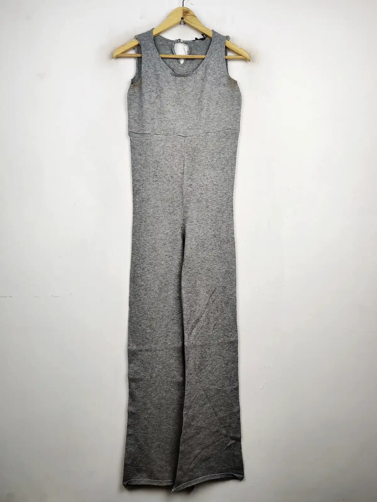 Buy online pre-used pre-loved 100% authentic & Original branded Prettylittlething (BD-73) available in Pakistan. Top international brands avilable.