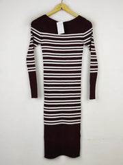 Buy online pre-used pre-loved 100% authentic & Original branded Coast (BD-733) available in Pakistan. Top international brands avilable.