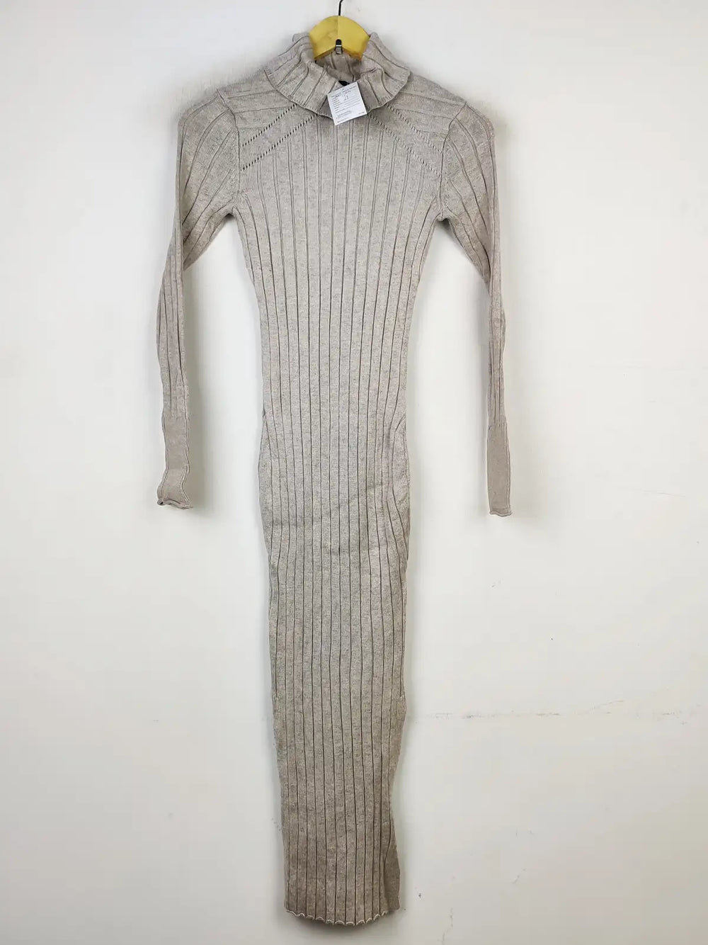 Buy online pre-used pre-loved 100% authentic & Original branded River Island (BD-766) available in Pakistan. Top international brands avilable.