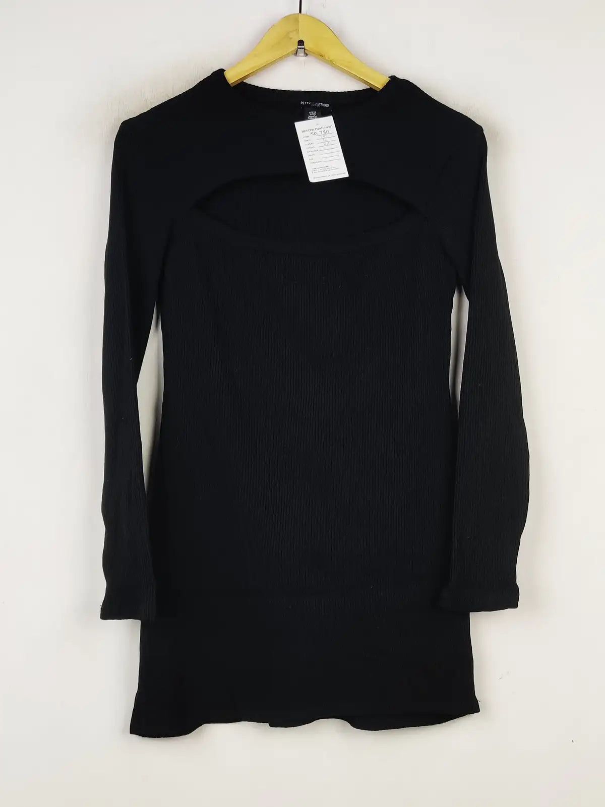 Buy online pre-used pre-loved 100% authentic & Original branded Prettylittlething (BD-780) available in Pakistan. Top international brands avilable.