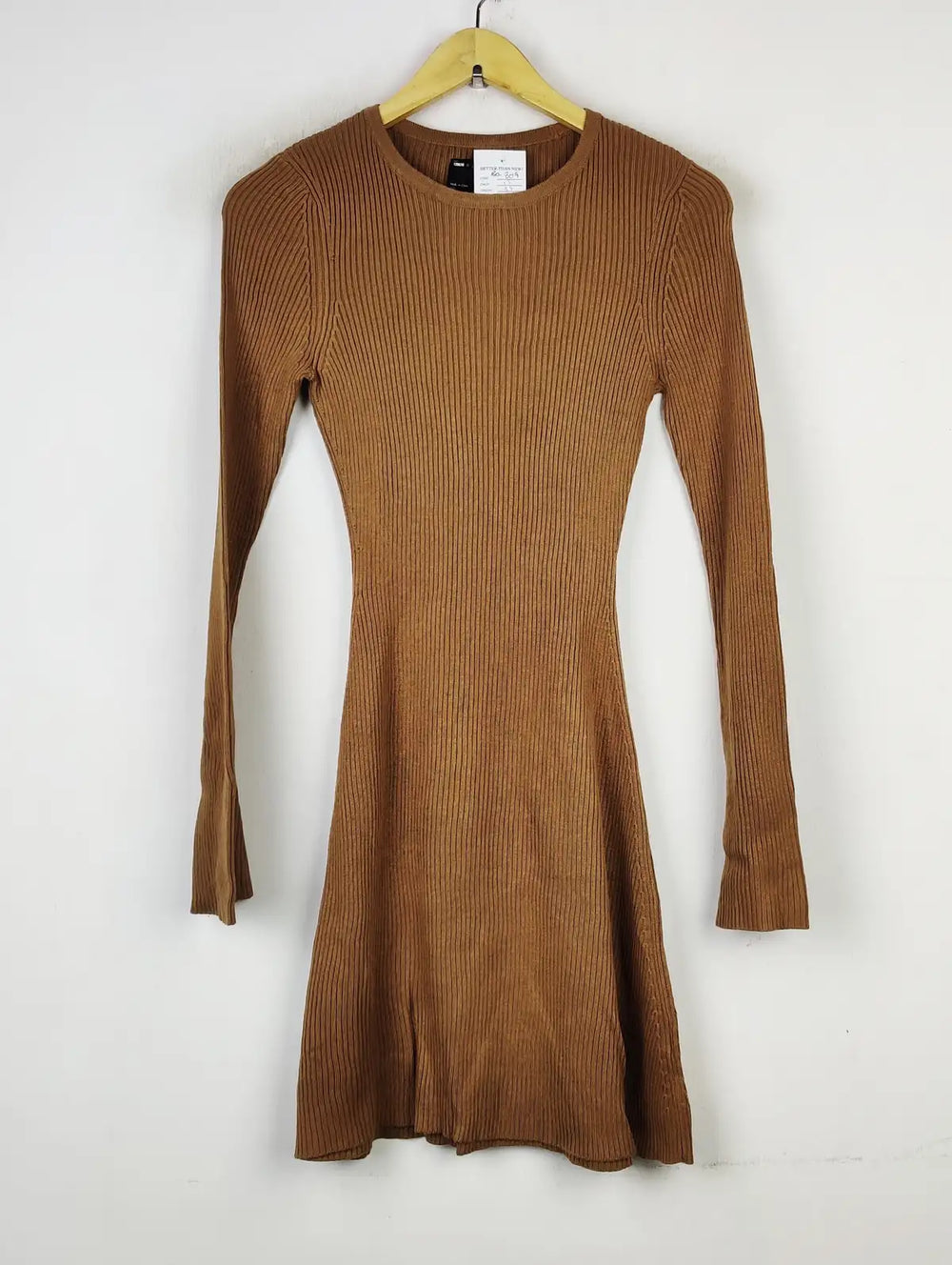 Buy online pre-used pre-loved 100% authentic & Original branded Asos (BD-809) available in Pakistan. Top international brands avilable.