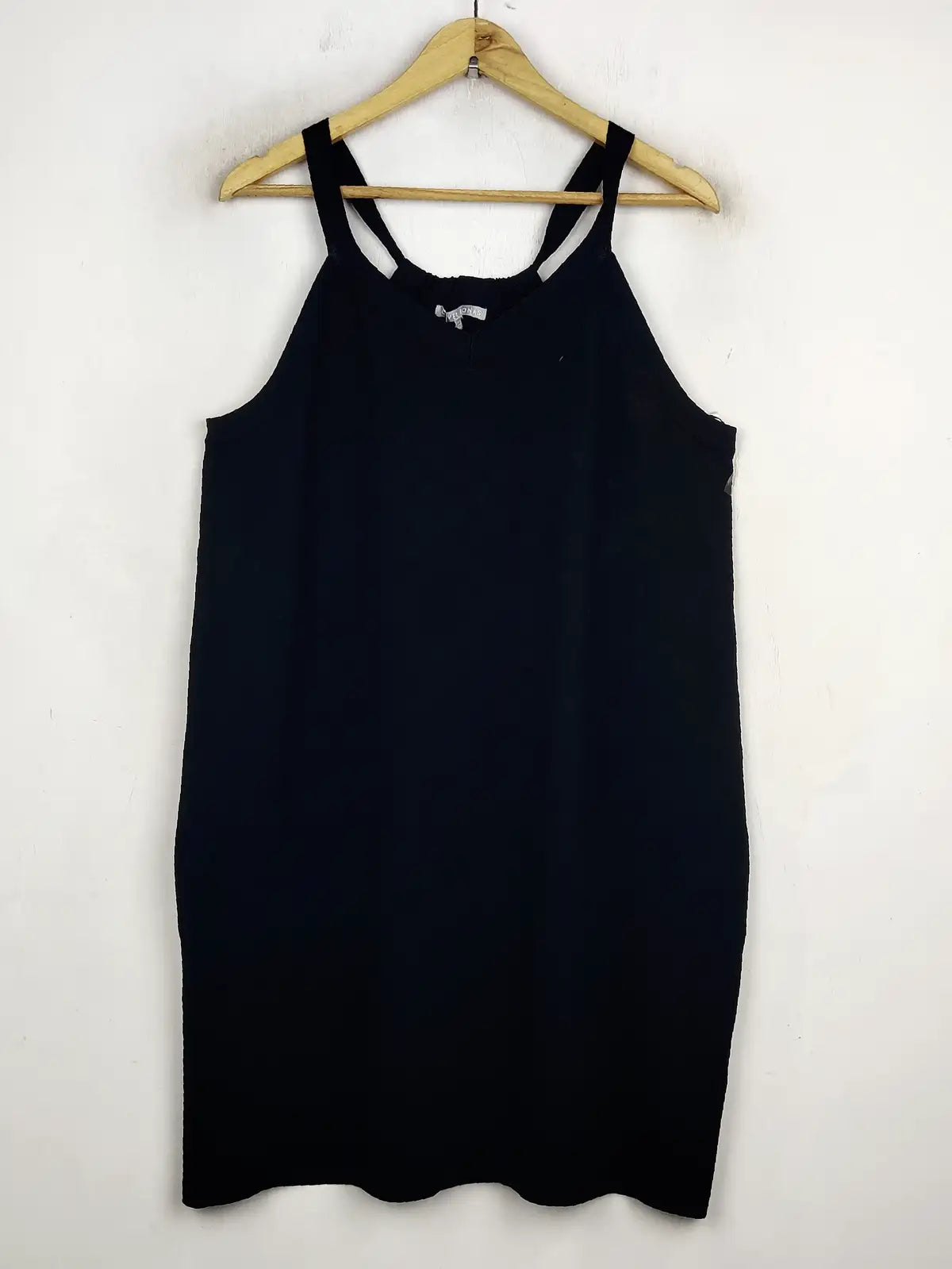 Buy online pre-used pre-loved 100% authentic & Original branded Primark (BD-80) available in Pakistan. Top international brands avilable.