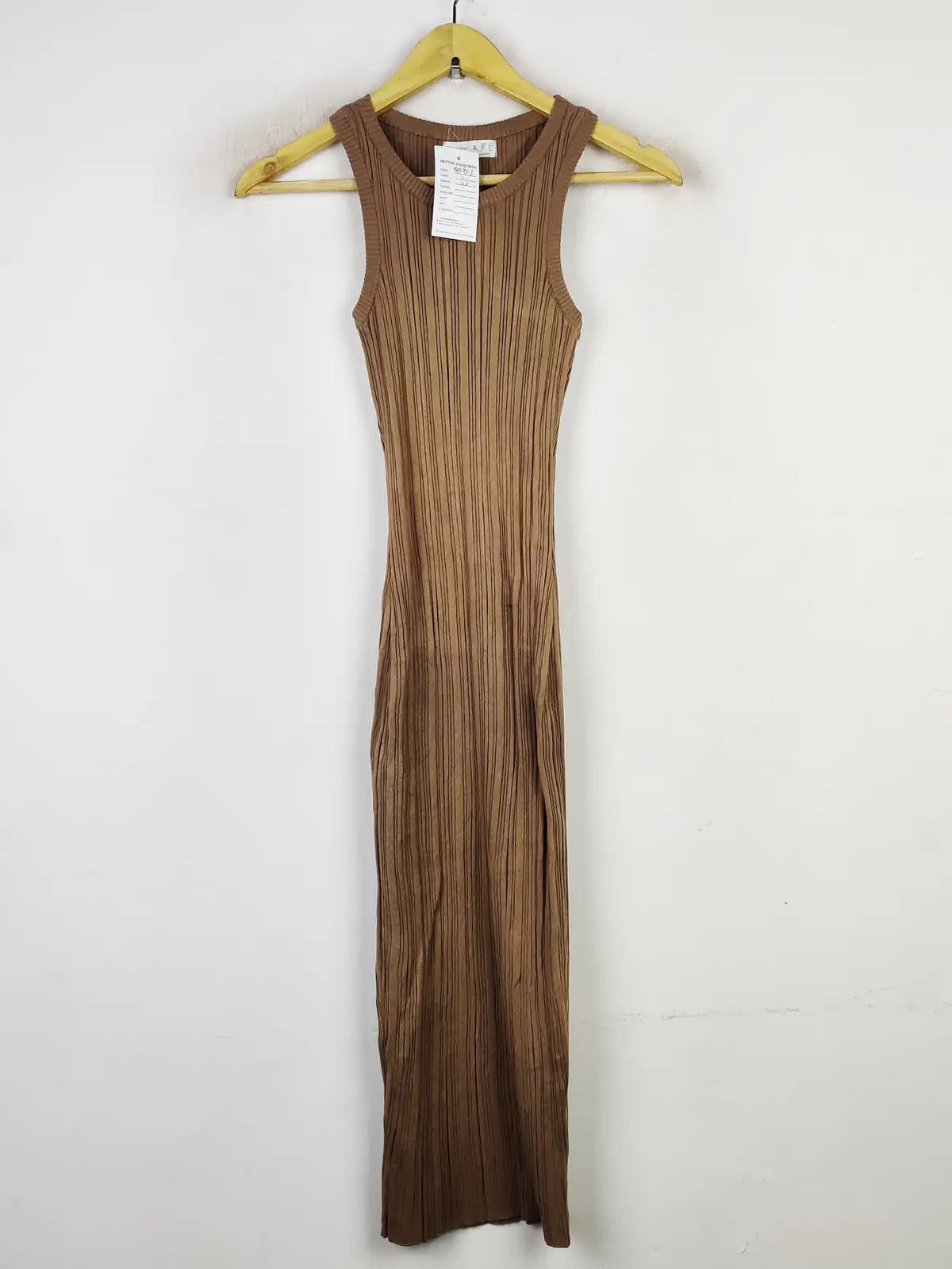 Buy online pre-used pre-loved 100% authentic & Original branded Primark (BD-813) available in Pakistan. Top international brands avilable.