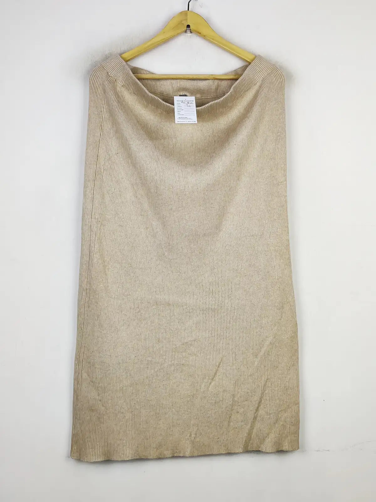 Buy online pre-used pre-loved 100% authentic & Original branded Culture (BD-842) available in Pakistan. Top international brands avilable.