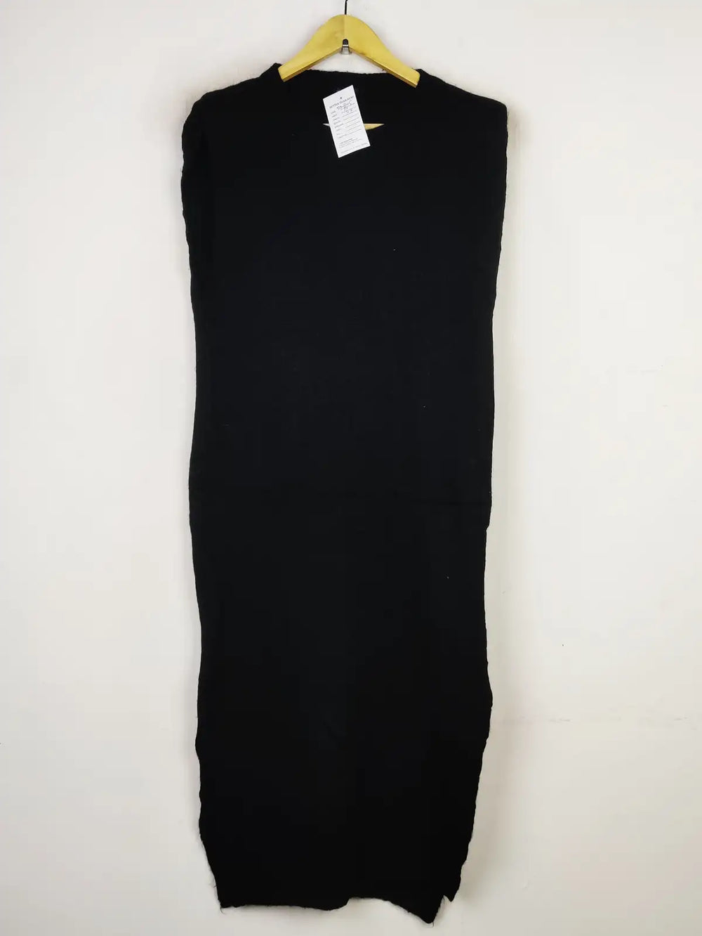 Buy online pre-used pre-loved 100% authentic & Original branded Ballerina (BD-845) available in Pakistan. Top international brands avilable.