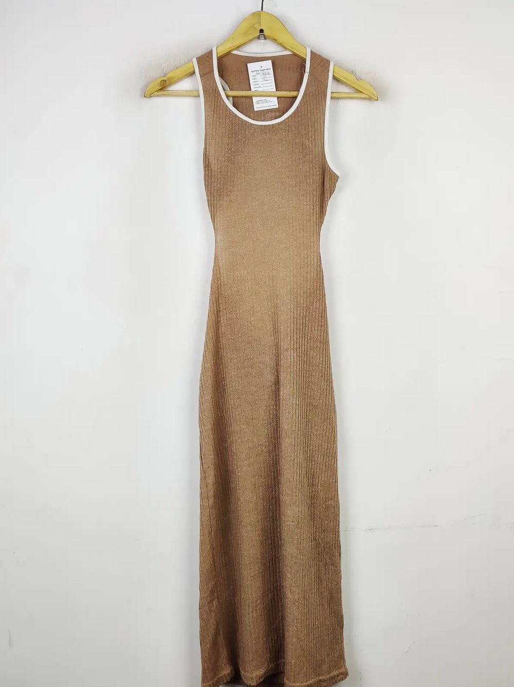 Buy online pre-used pre-loved 100% authentic & Original branded Unknown Brand (BD-866) available in Pakistan. Top international brands avilable.