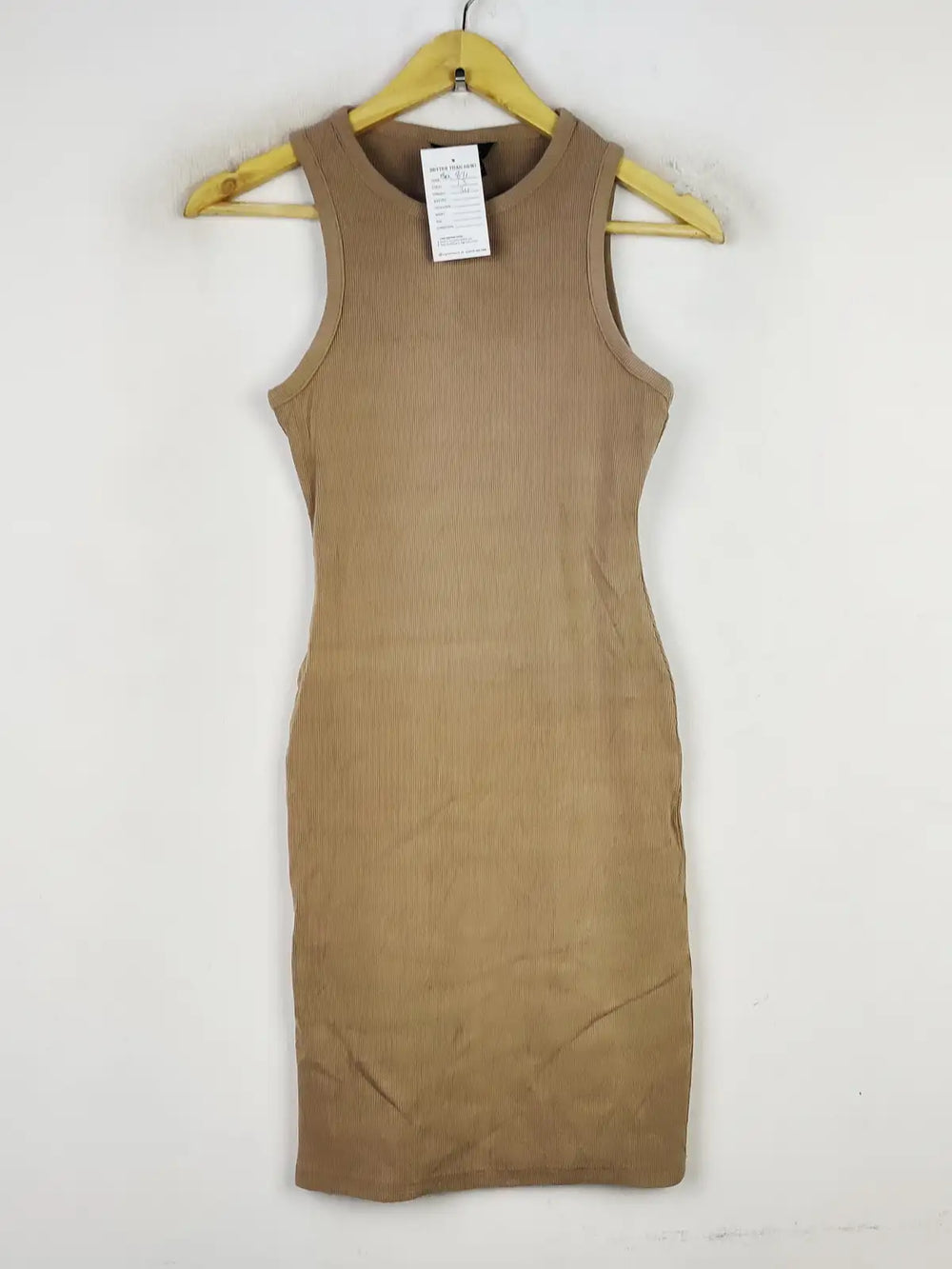 Buy online pre-used pre-loved 100% authentic & Original branded New Look (BD-871) available in Pakistan. Top international brands avilable.