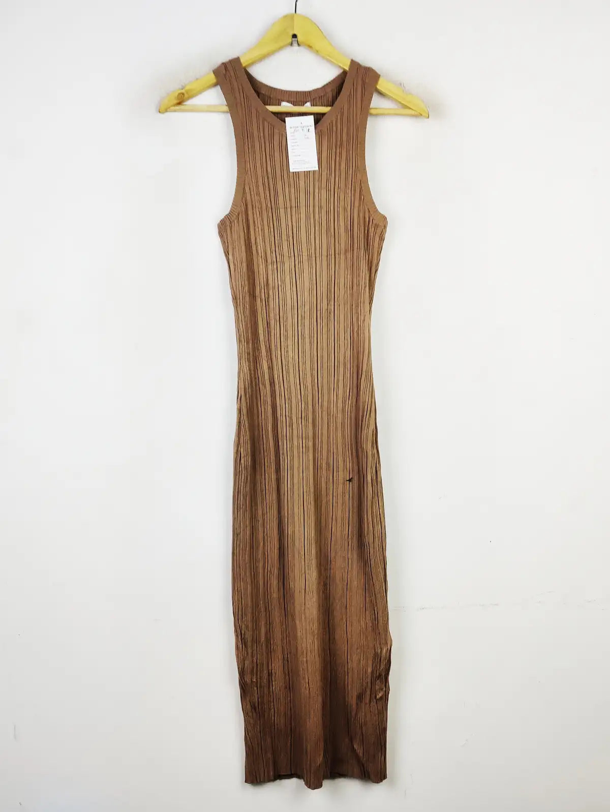 Buy online pre-used pre-loved 100% authentic & Original branded Primark (BD-873) available in Pakistan. Top international brands avilable.