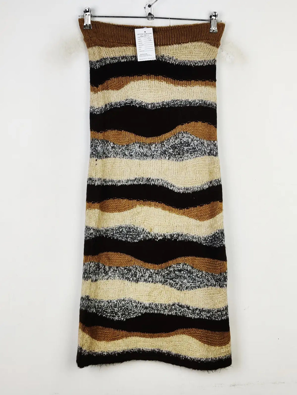 Buy online pre-used pre-loved 100% authentic & Original branded Primark (BD-877) available in Pakistan. Top international brands avilable.