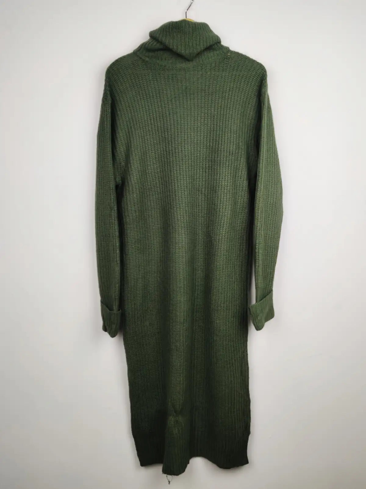 Buy online pre-used pre-loved 100% authentic & Original branded Qed London (BD-87) available in Pakistan. Top international brands avilable.