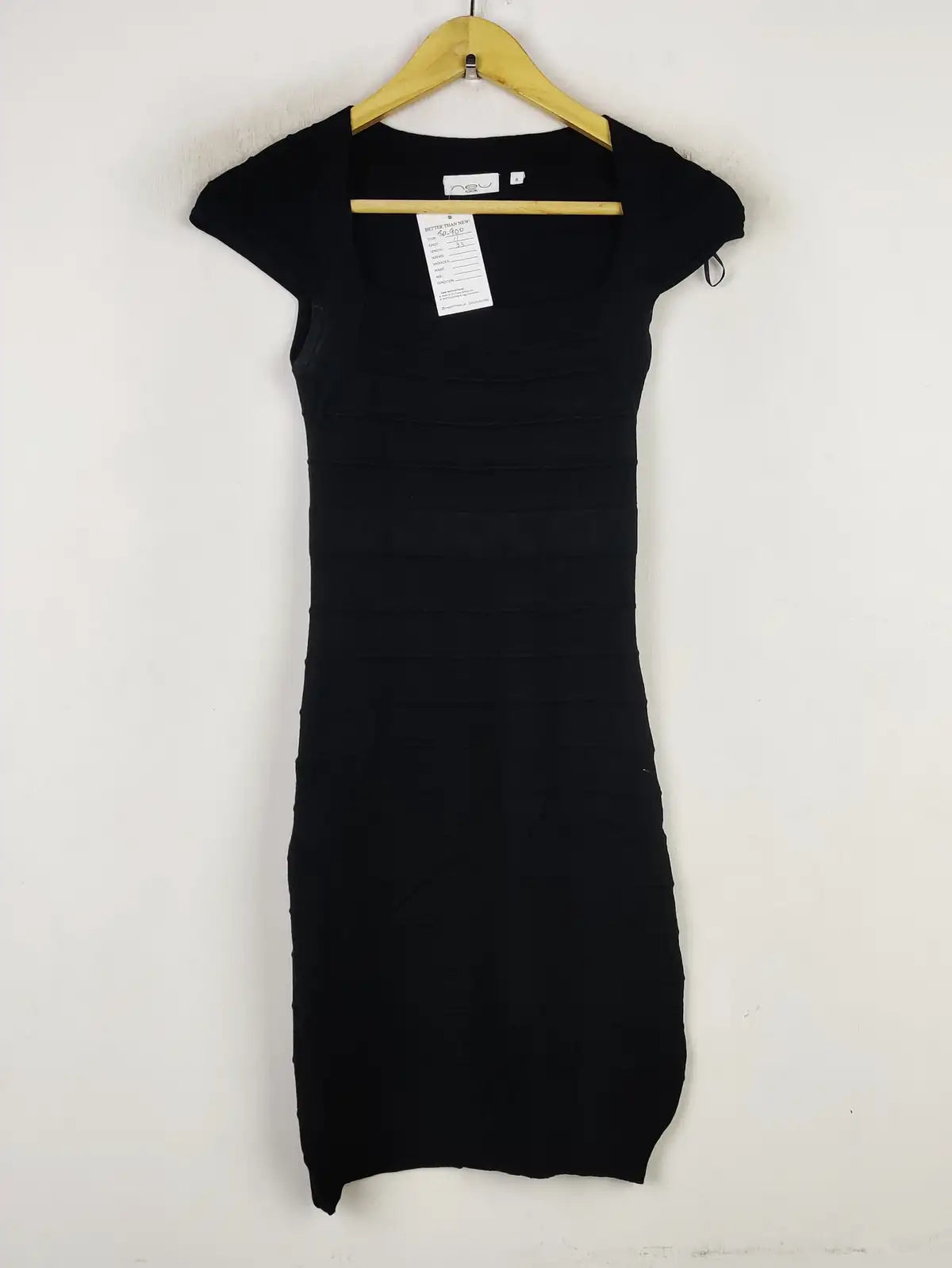 Buy online pre-used pre-loved 100% authentic & Original branded New Look (BD-900) available in Pakistan. Top international brands avilable.