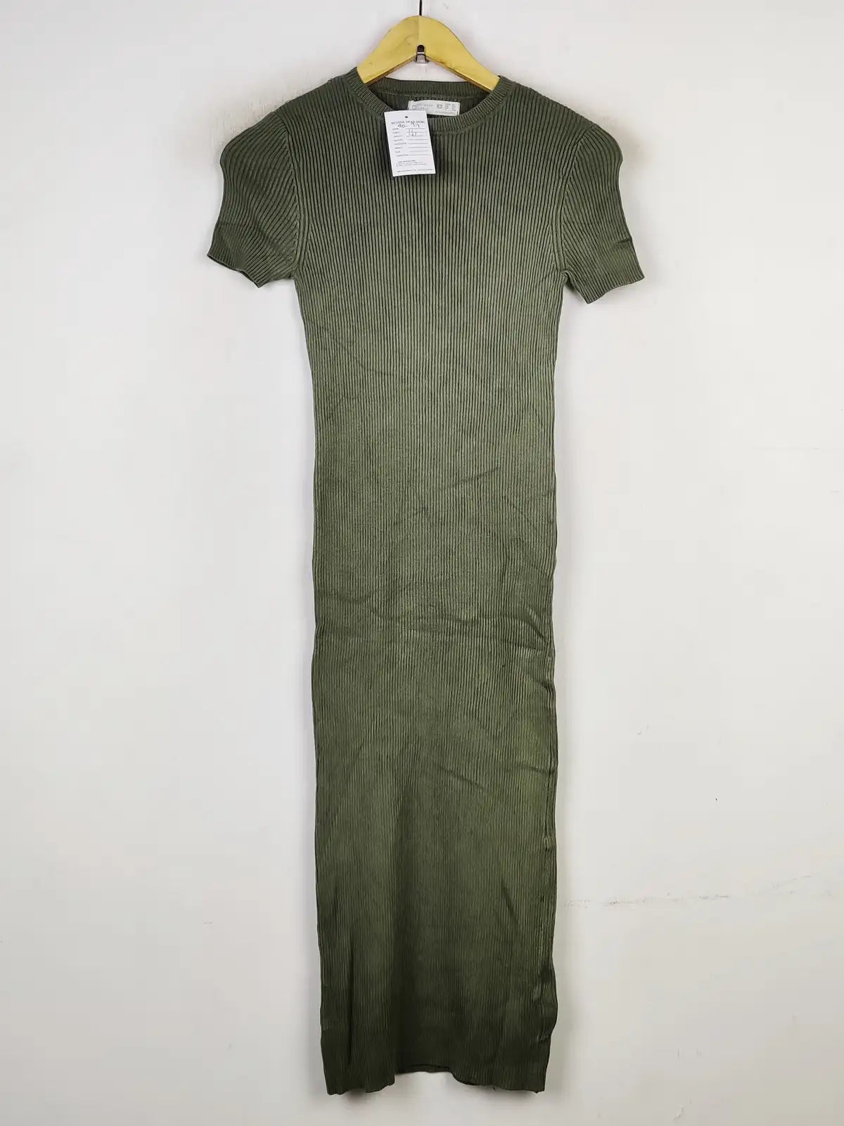 Buy online pre-used pre-loved 100% authentic & Original branded Primark (BD-914) available in Pakistan. Top international brands avilable.