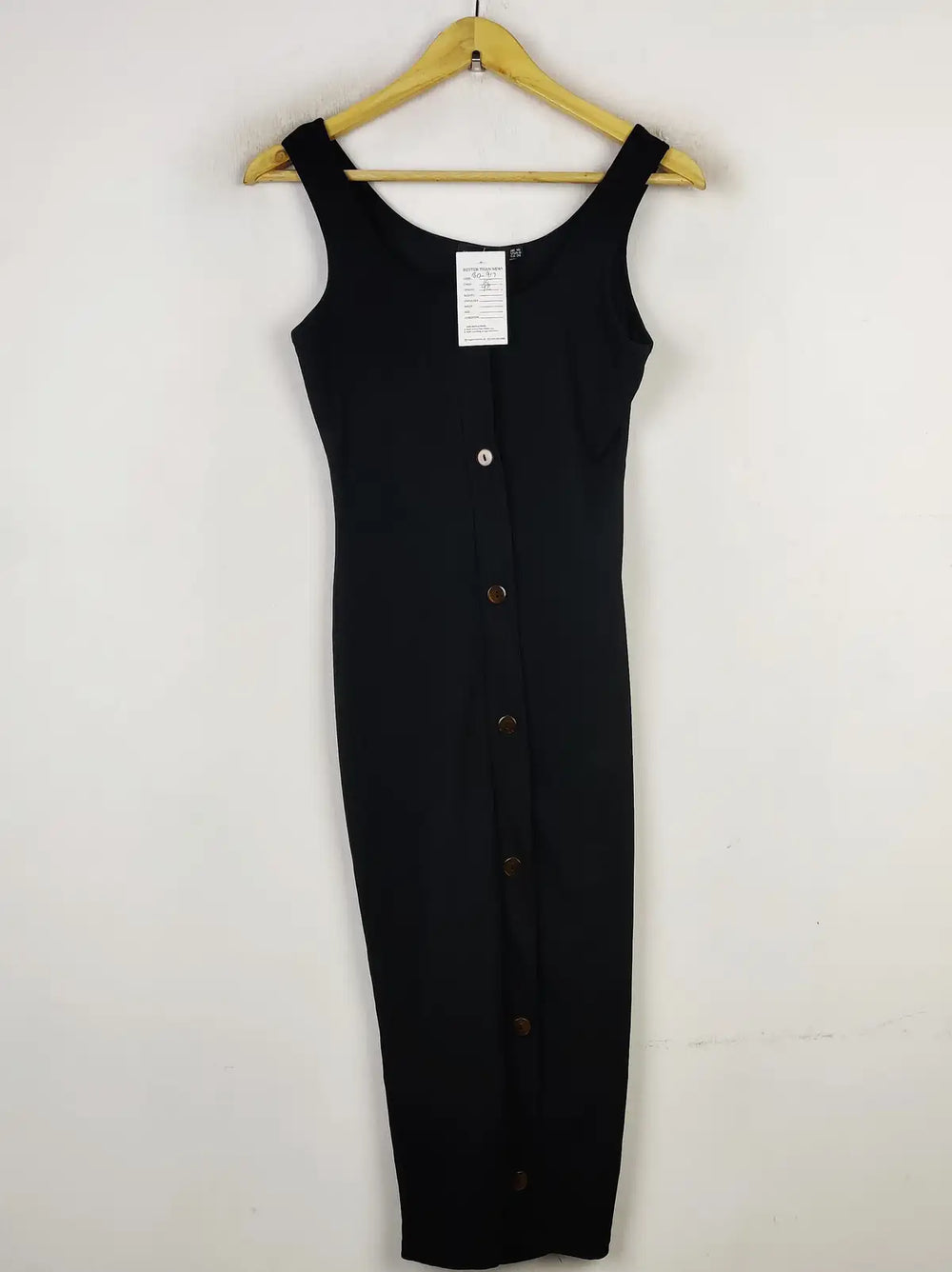 Buy online pre-used pre-loved 100% authentic & Original branded Prettylittlething (BD-917) available in Pakistan. Top international brands avilable.