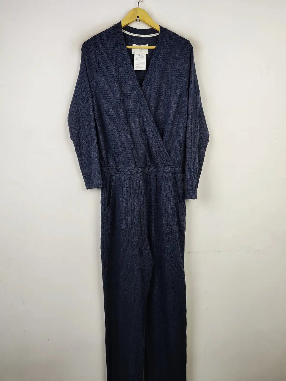 Buy online pre-used pre-loved 100% authentic & Original branded George (BD-936) available in Pakistan. Top international brands avilable.