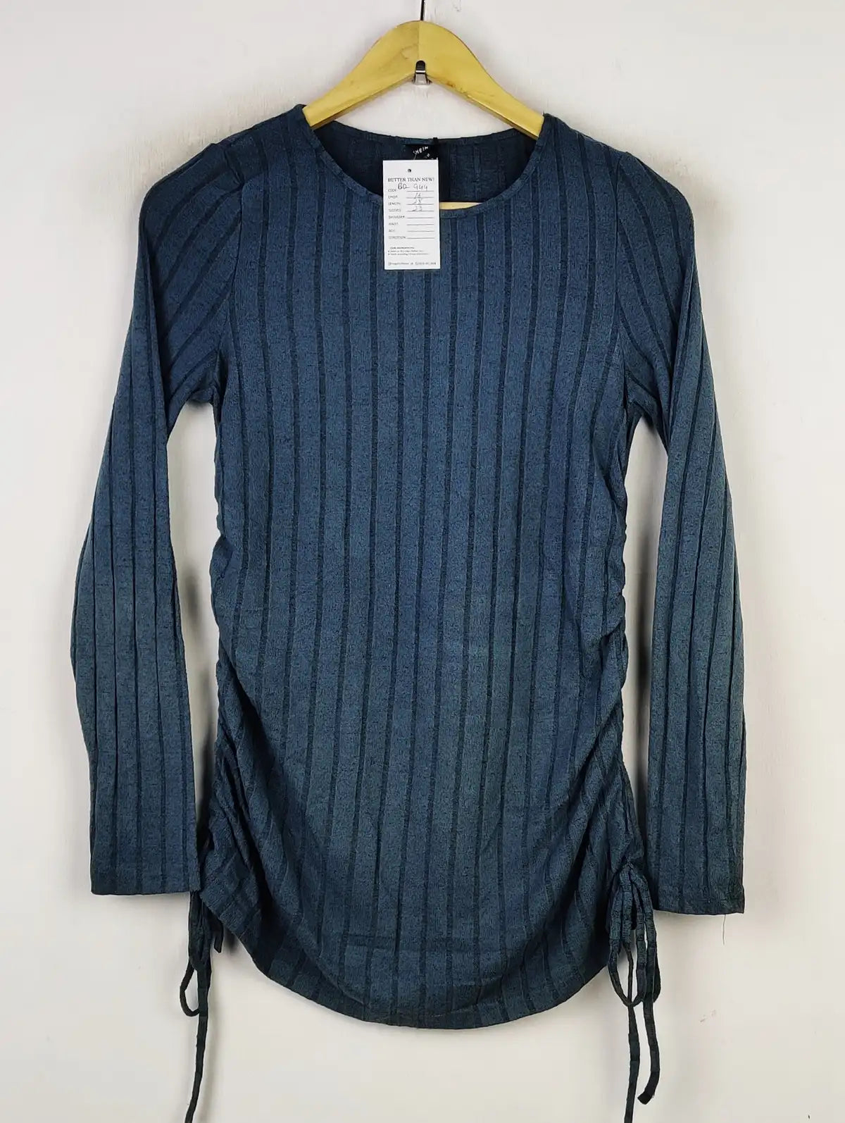 Buy online pre-used pre-loved 100% authentic & Original branded Shein (BD-944) available in Pakistan. Top international brands avilable.