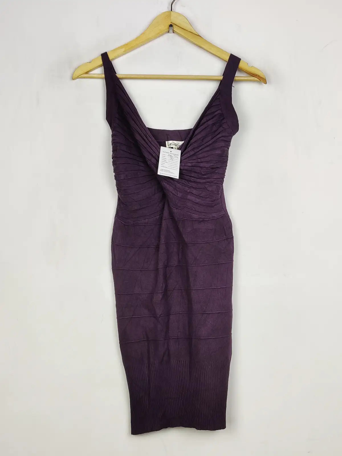 Buy online pre-used pre-loved 100% authentic & Original branded Miss Losh (BD-954) available in Pakistan. Top international brands avilable.