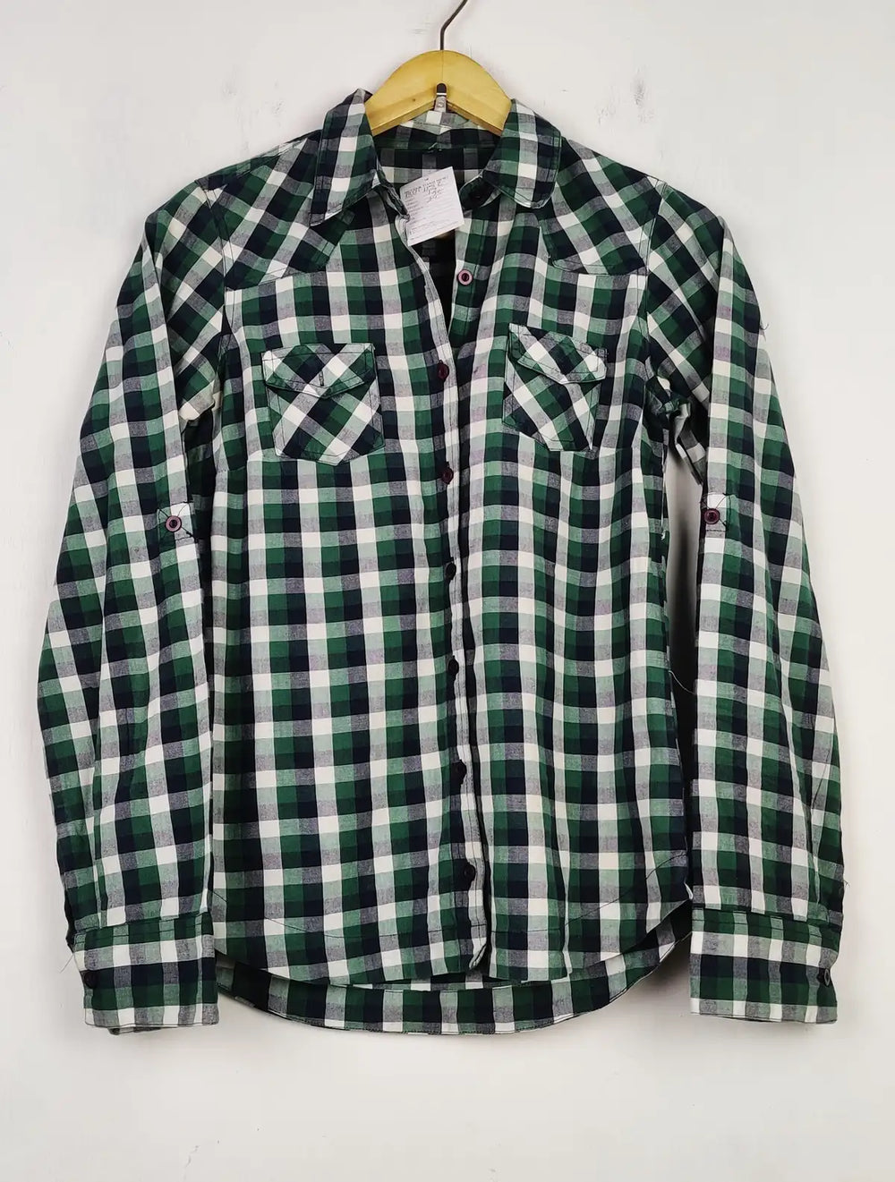 Buy online pre-used pre-loved 100% authentic & Original branded Unknown Brand (BDT-1152) available in Pakistan. Top international brands avilable.