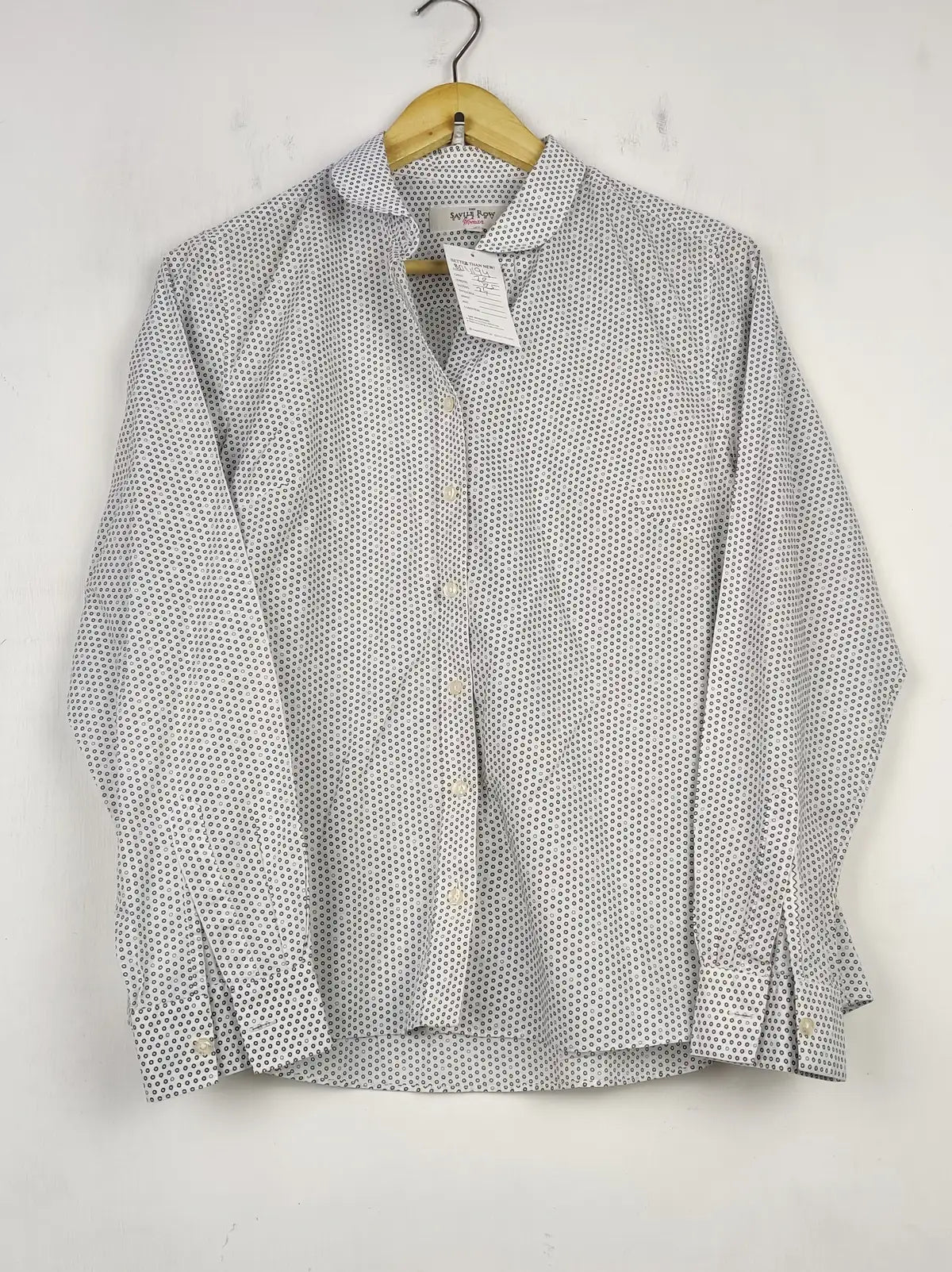 Buy online pre-used pre-loved 100% authentic & Original branded The Savile Row (BDT-1194) available in Pakistan. Top international brands avilable.