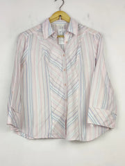 Buy online pre-used pre-loved 100% authentic & Original branded Mark & Spencer (BDT-1202) available in Pakistan. Top international brands avilable.