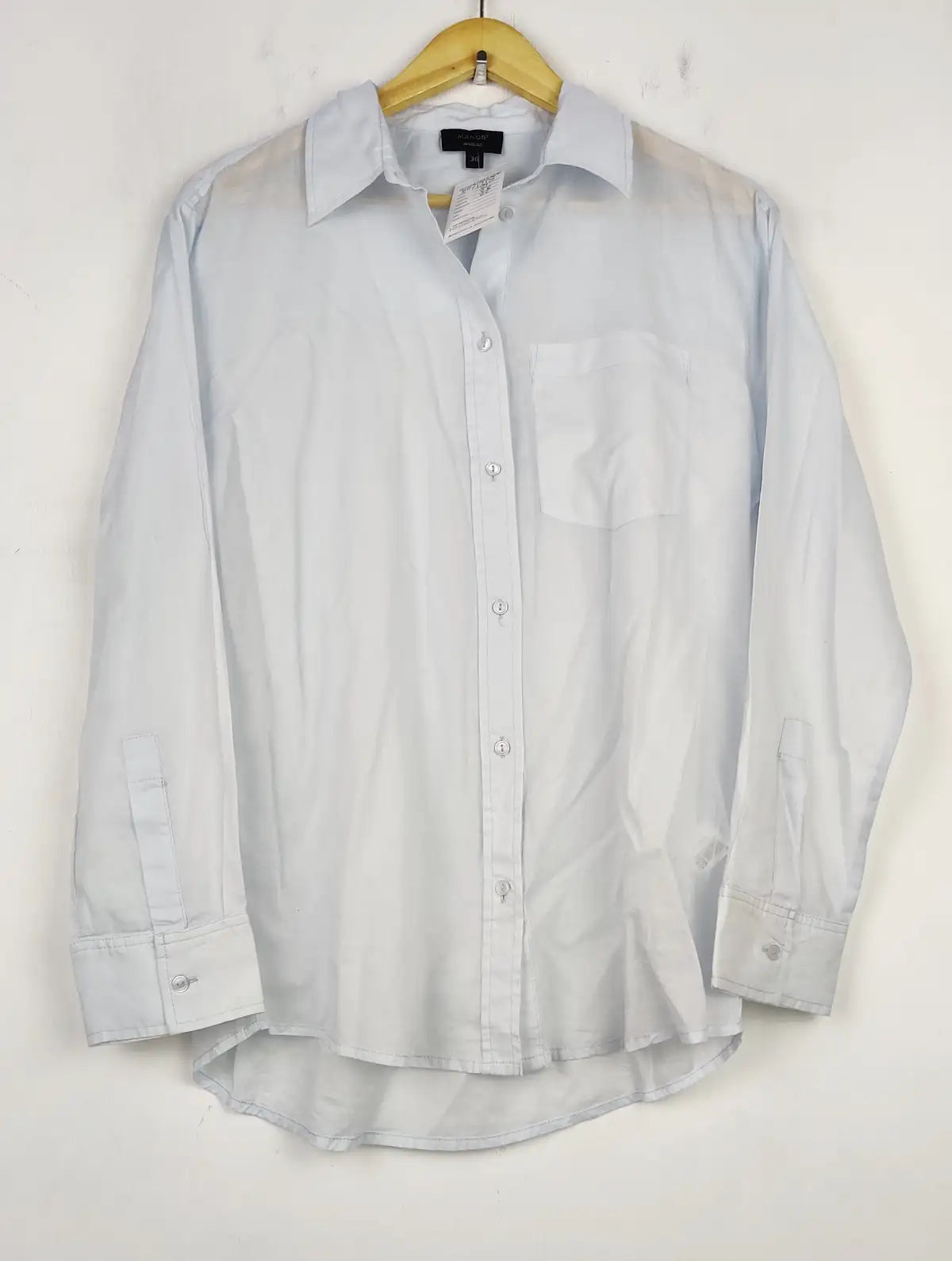 Buy online pre-used pre-loved 100% authentic & Original branded Manor (BDT-1218) available in Pakistan. Top international brands avilable.