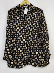 Buy online pre-used pre-loved 100% authentic & Original branded Mark & Spencer (BDT-1247) available in Pakistan. Top international brands avilable.