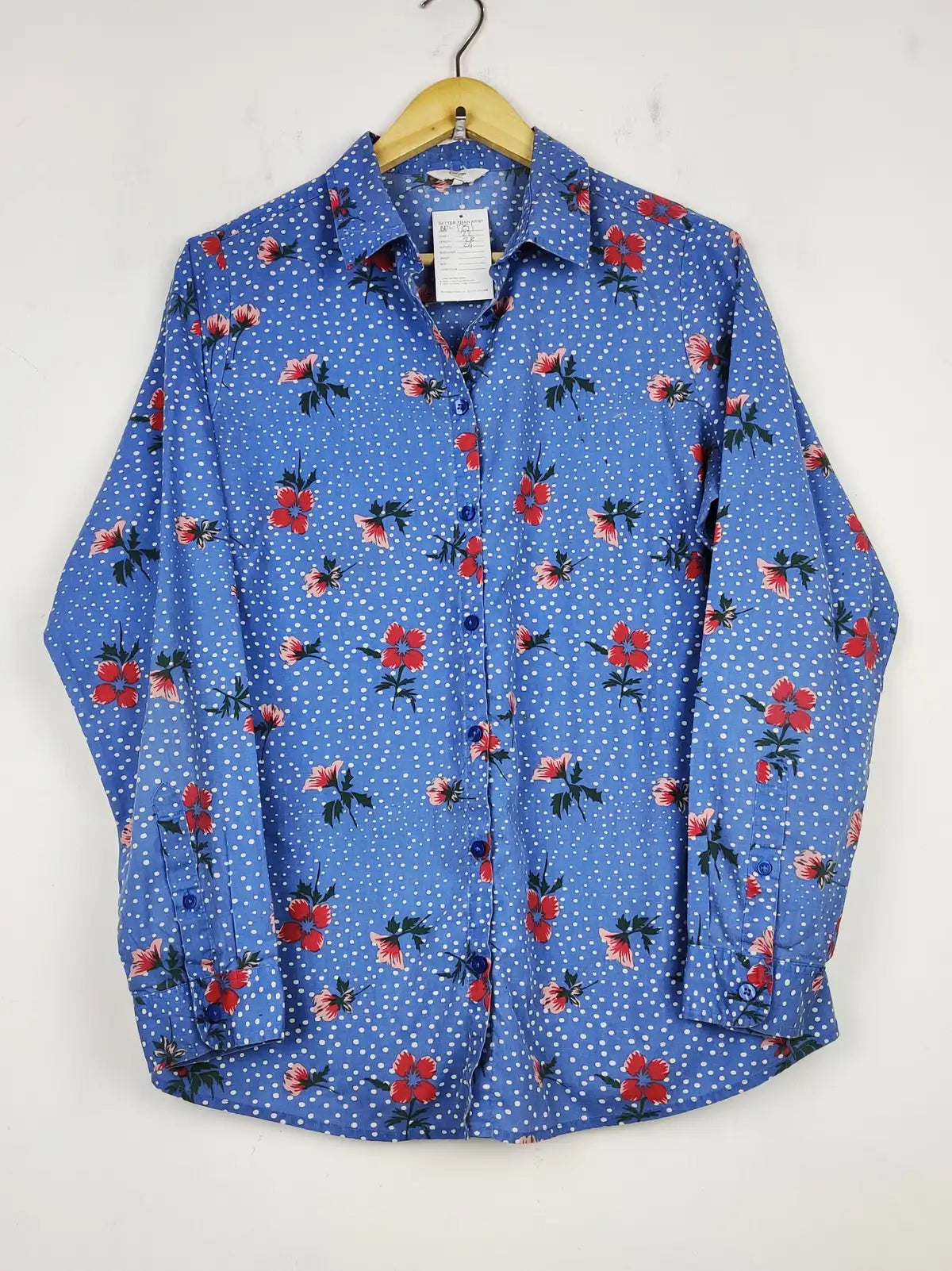 Buy online pre-used pre-loved 100% authentic & Original branded Cotton (BDT-1251) available in Pakistan. Top international brands avilable.