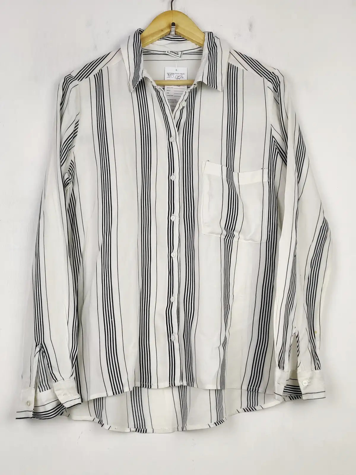 Buy online pre-used pre-loved 100% authentic & Original branded Pimkie (BDT-1256) available in Pakistan. Top international brands avilable.