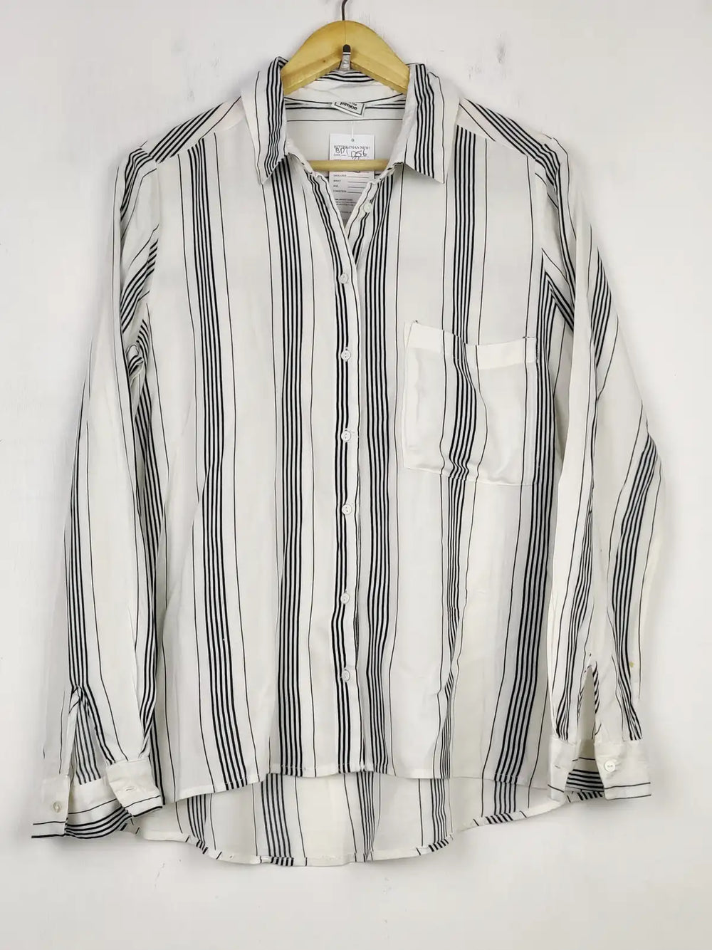Buy online pre-used pre-loved 100% authentic & Original branded Pimkie (BDT-1256) available in Pakistan. Top international brands avilable.
