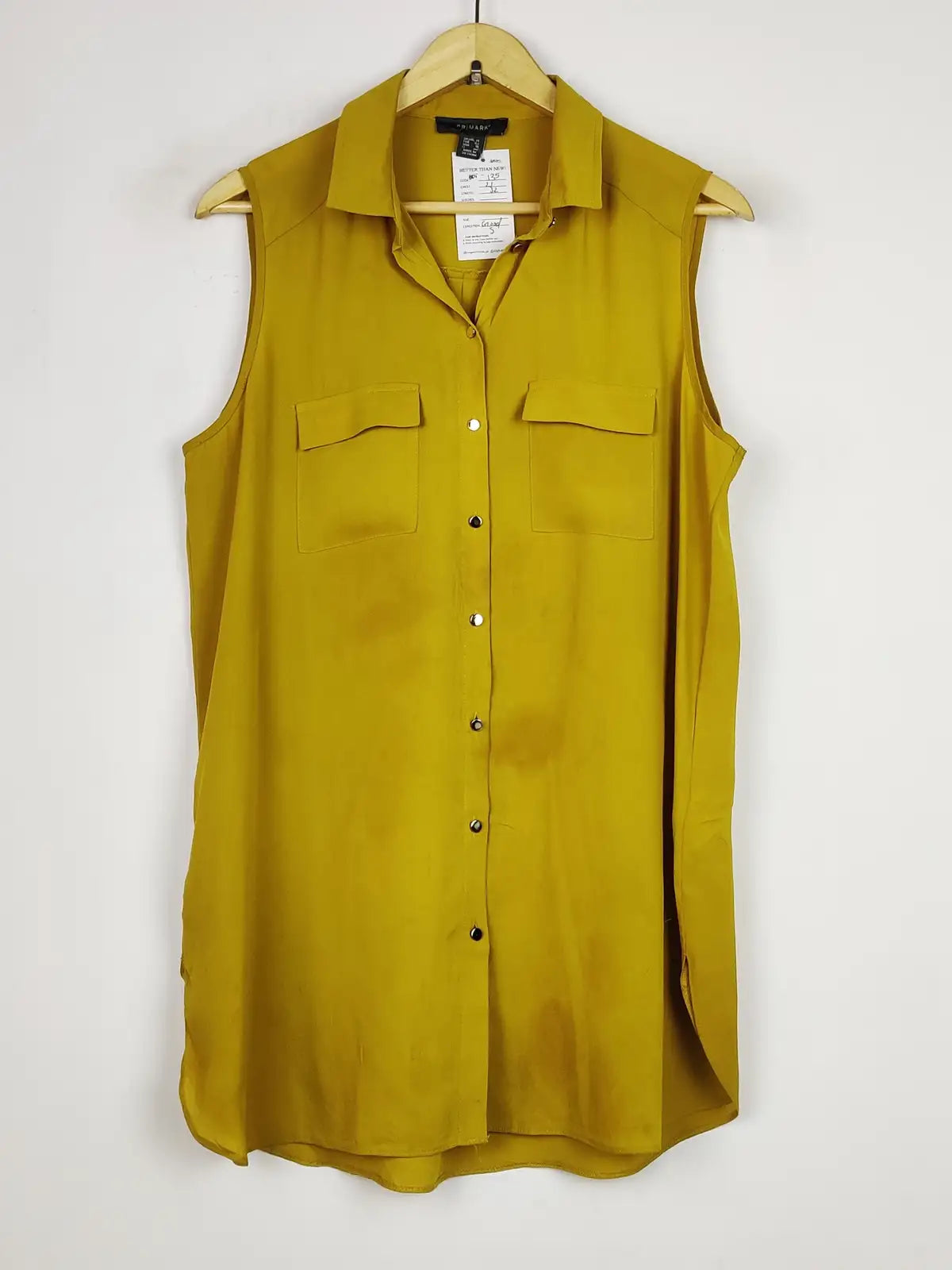 Buy online pre-used pre-loved 100% authentic & Original branded Primark (BDT-135) available in Pakistan. Top international brands avilable.