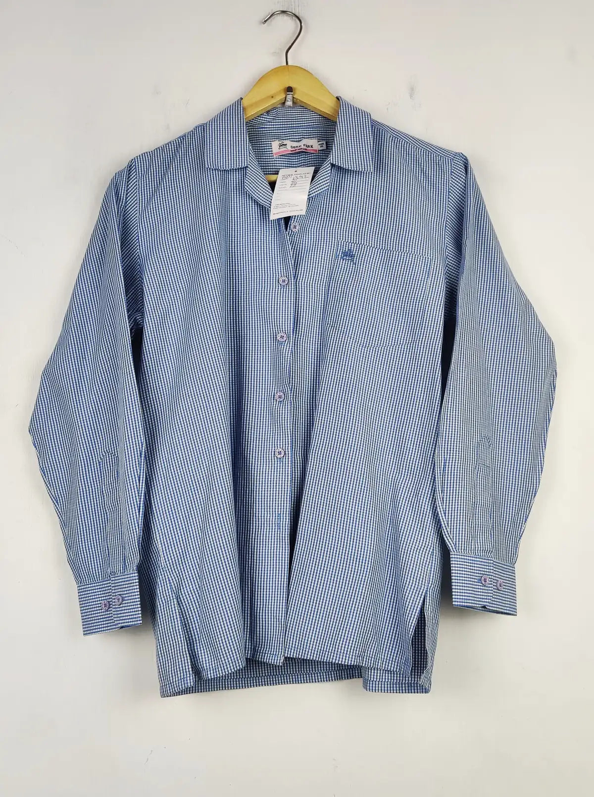 Buy online pre-used pre-loved 100% authentic & Original branded Deer Park (BDT-1392) available in Pakistan. Top international brands avilable.