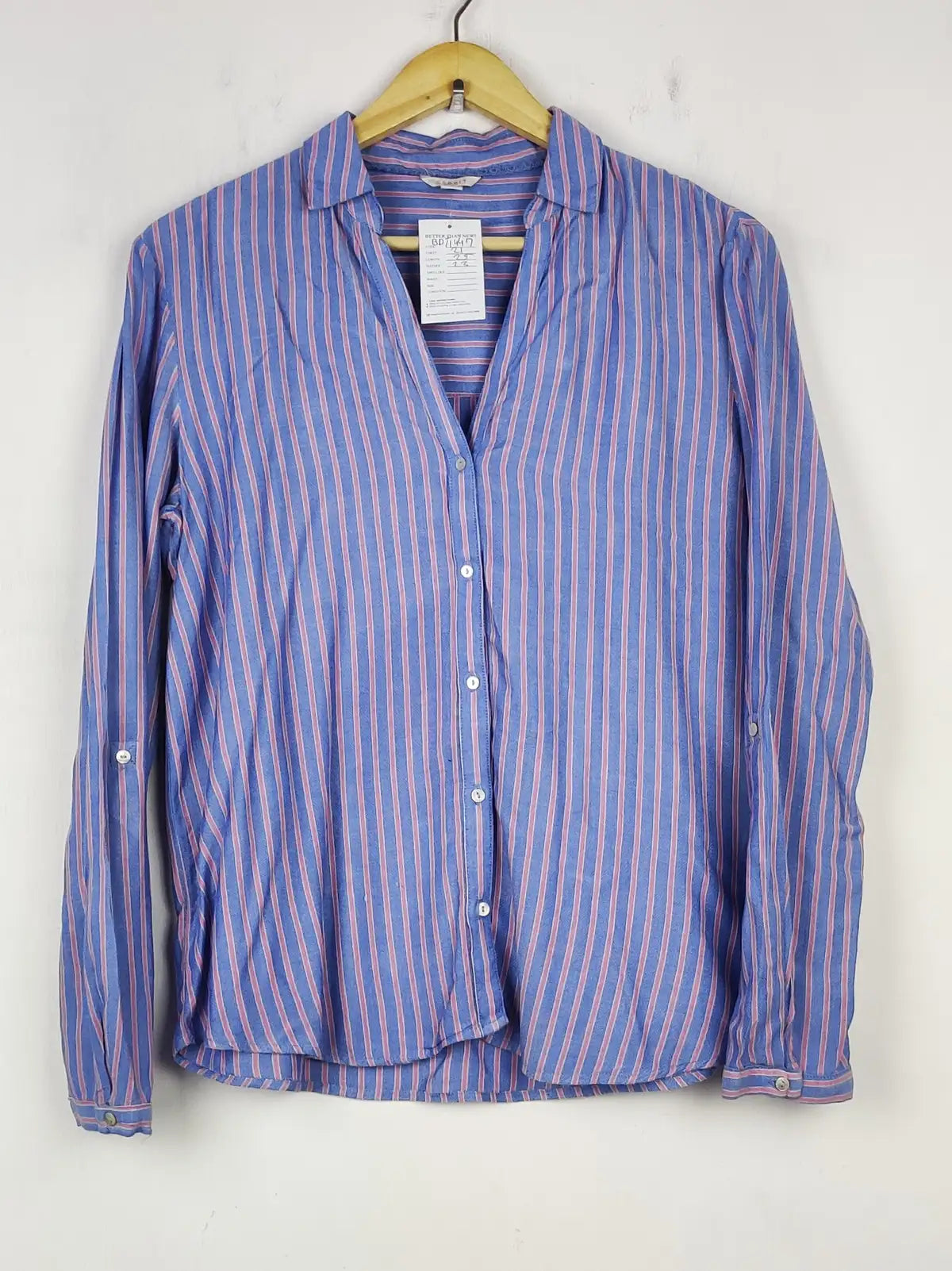 Buy online pre-used pre-loved 100% authentic & Original branded Esprit (BDT-1447) available in Pakistan. Top international brands avilable.