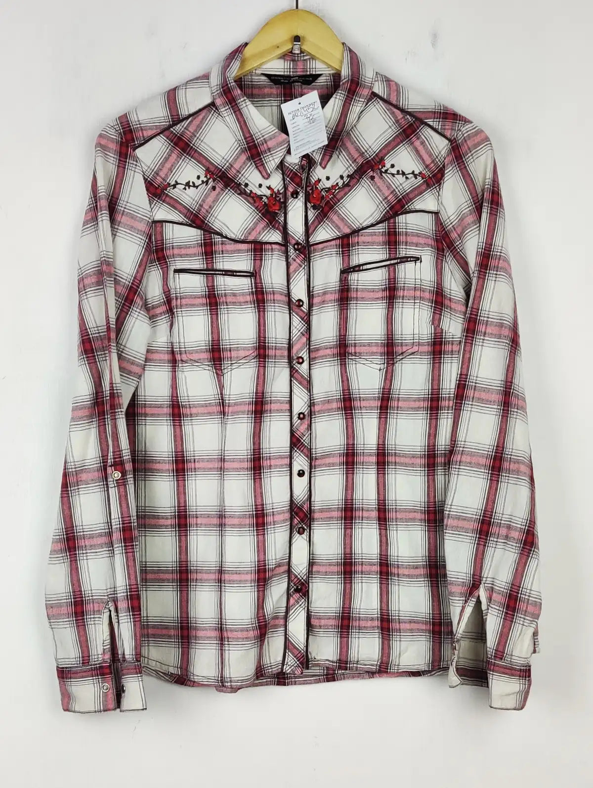 Buy online pre-used pre-loved 100% authentic & Original branded Dorothy Perkins (BDT-1452) available in Pakistan. Top international brands avilable.