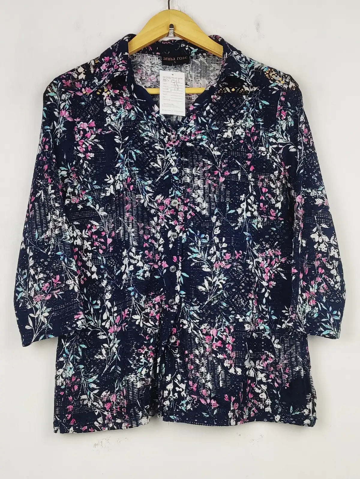 Buy online pre-used pre-loved 100% authentic & Original branded Anna Rose (BDT-1511) available in Pakistan. Top international brands avilable.