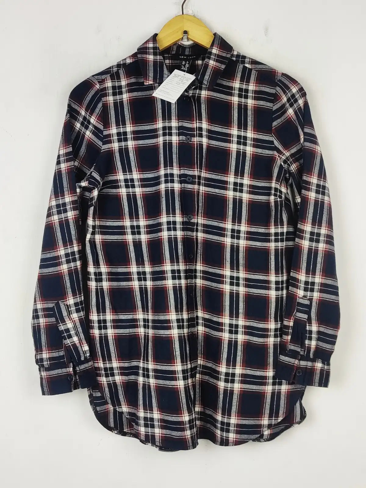 Buy online pre-used pre-loved 100% authentic & Original branded New Look (BDT-1528) available in Pakistan. Top international brands avilable.
