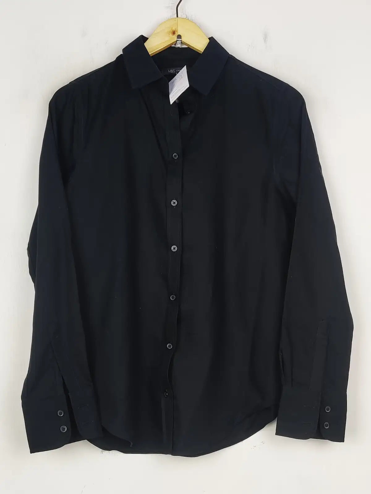 Buy online pre-used pre-loved 100% authentic & Original branded Mark & Spencer (BDT-1556) available in Pakistan. Top international brands avilable.