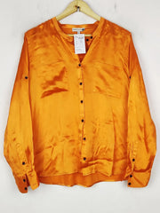 Buy online pre-used pre-loved 100% authentic & Original branded Collection (BDT-1571) available in Pakistan. Top international brands avilable.